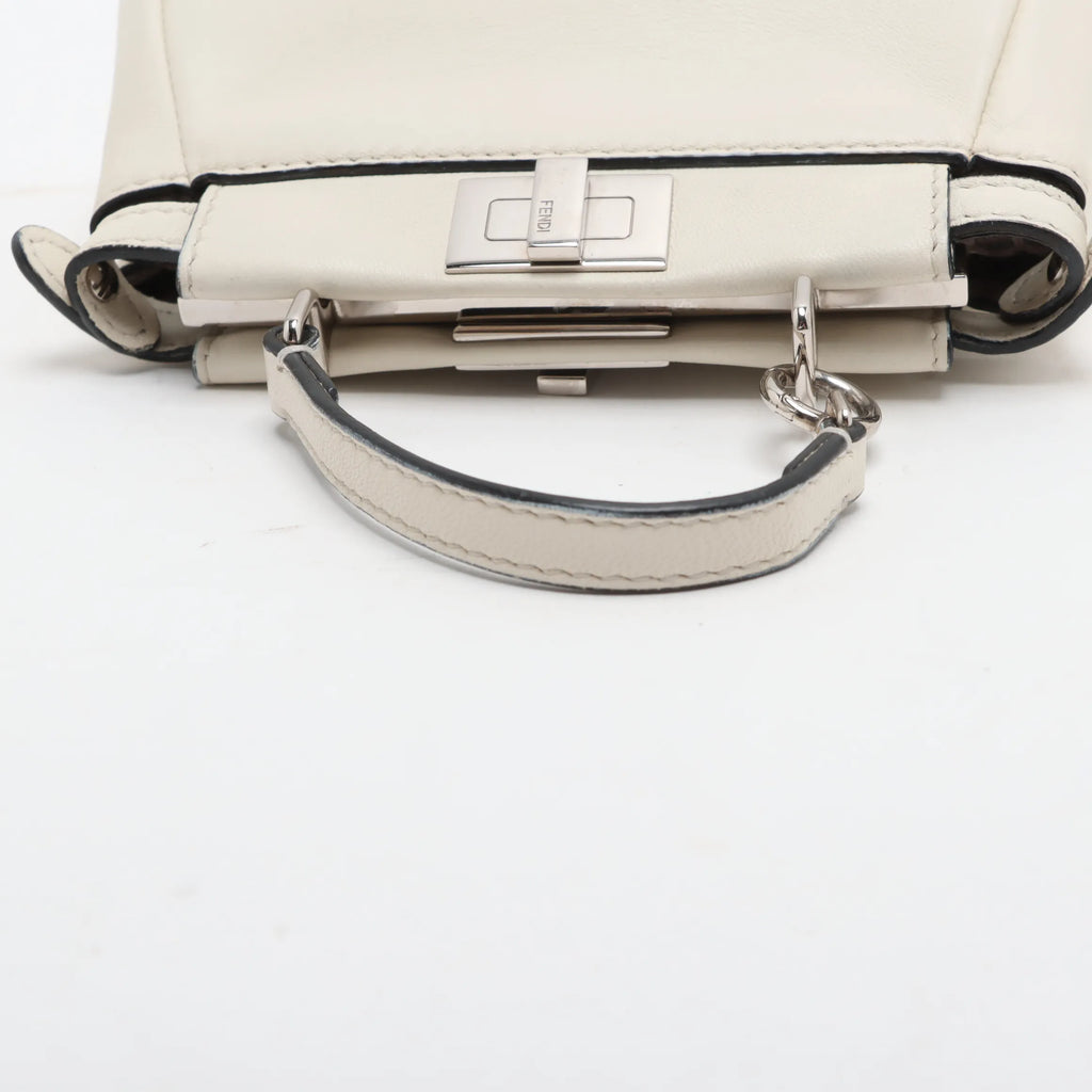 Borsa Fendi Micro Peekaboo in pelle avorio con tracolla - Certificata Entrupy