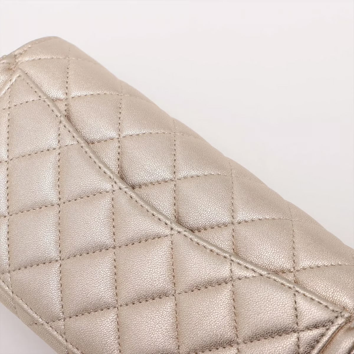 Chanel Classic Glasses Case on Chain AP2012 - Pelle Laminata Oro