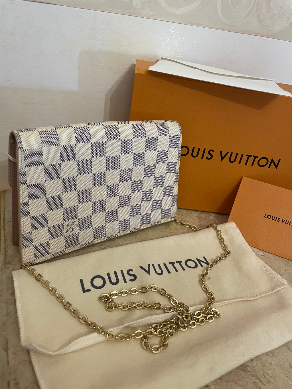 Louis Vuitton Croisette Wallet on Chain (WOC) in tela Damier Azur