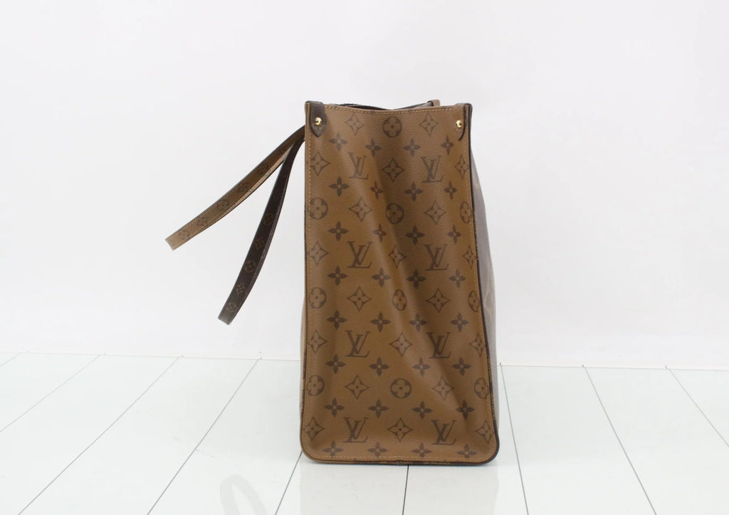 Monogram Giant Reverse OnTheGo GM 2-Way Tote Bag
