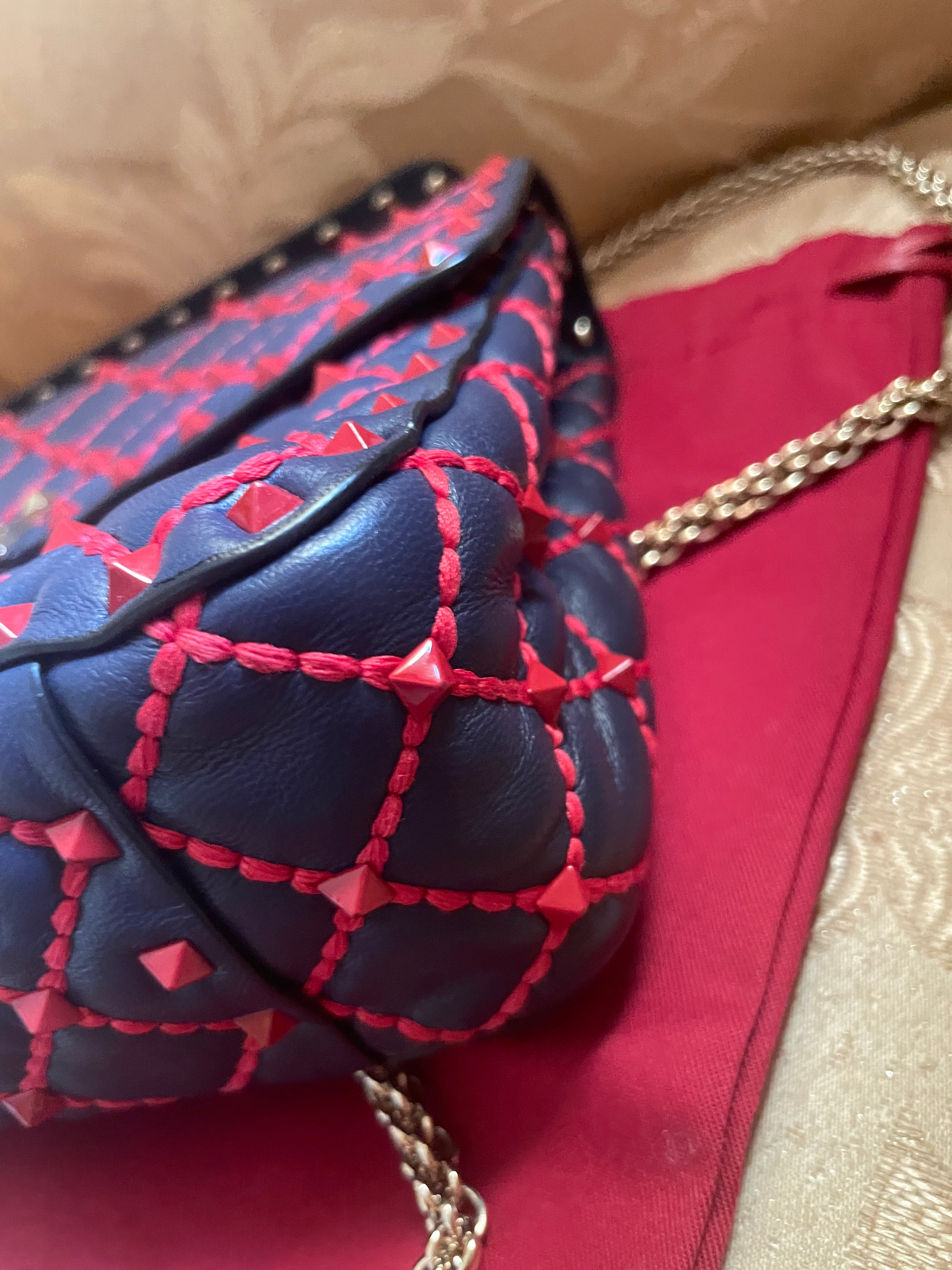 Borsa Valentino Garavani Rockstud Spike Medium - Con Certificato Entrupy