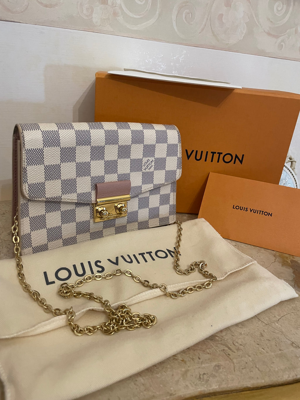 Louis Vuitton Croisette Wallet on Chain (WOC) in tela Damier Azur
