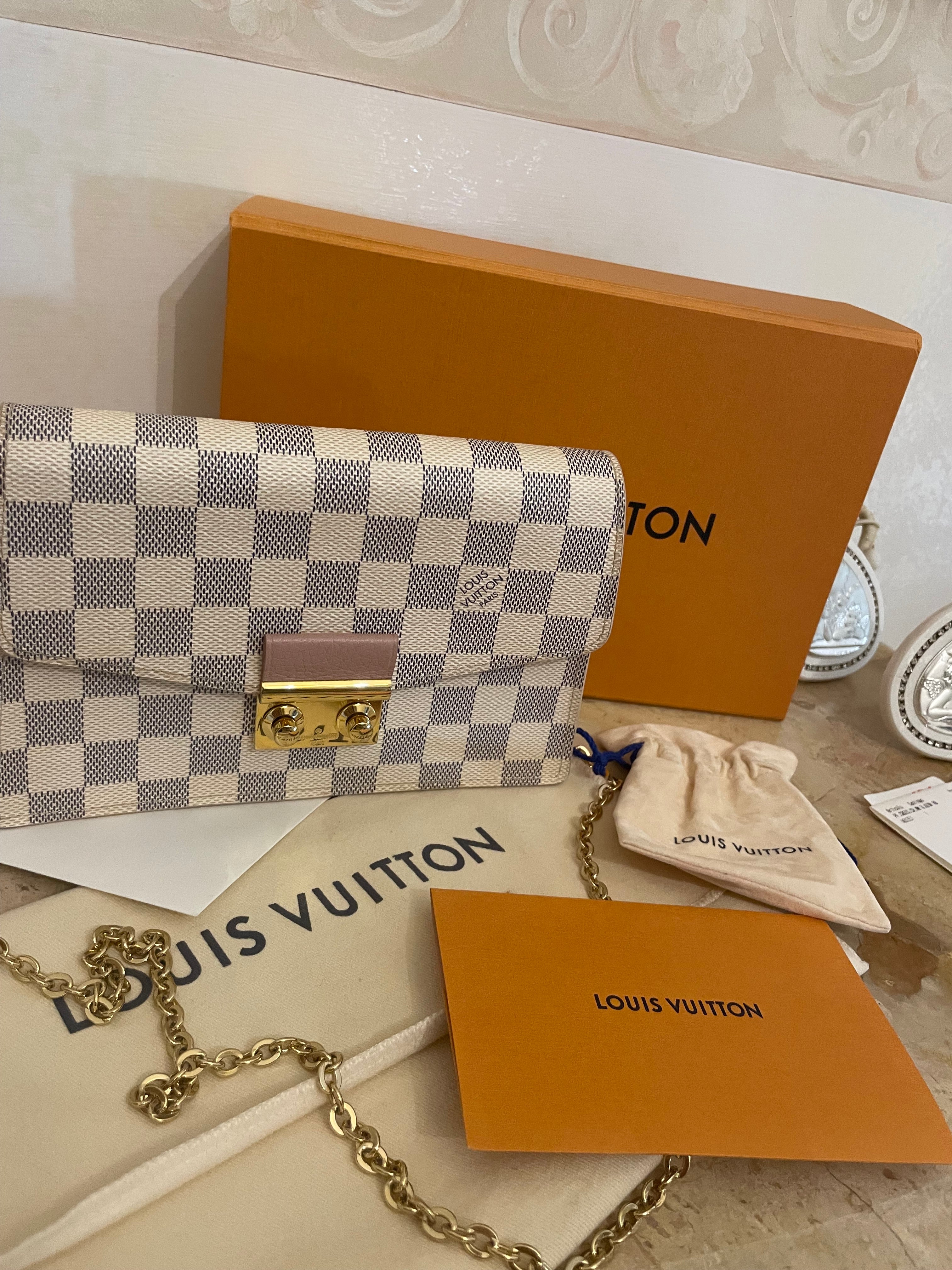 Louis Vuitton Croisette Wallet on Chain (WOC) in tela Damier Azur