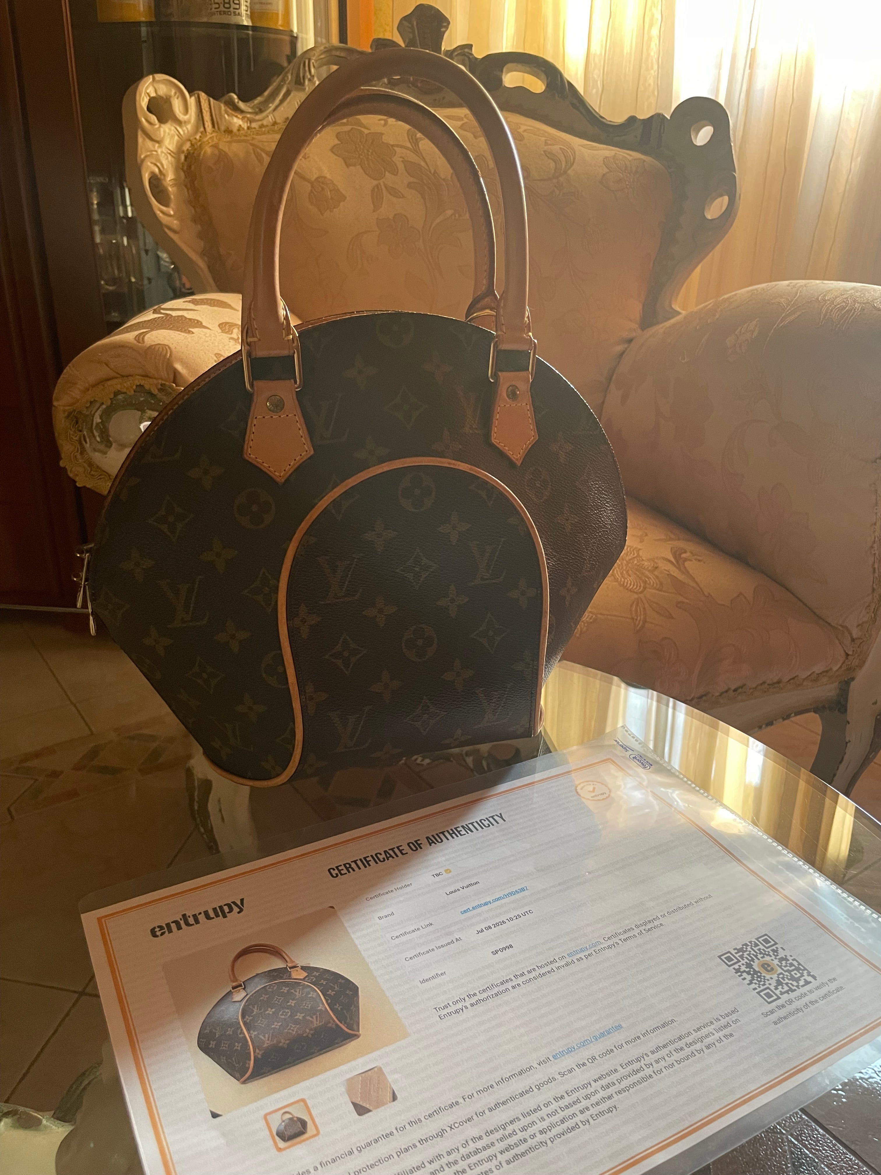 Louis Vuitton Ellipse PM in Tela Monogram